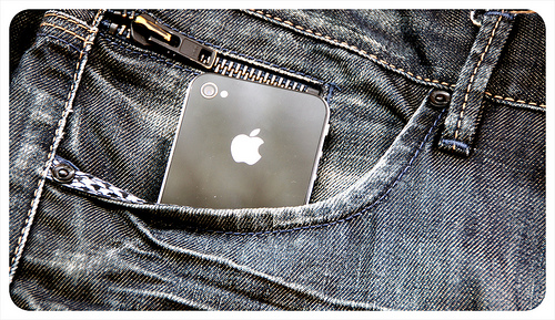 Putting your phone in your pocket may harm sperm!