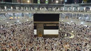 Nigerian Pilgrims Stranded In Mecca, Without Accommodation Despite Paying N2.4million