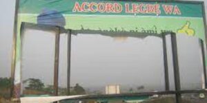 Transport Union Member Electrocuted While Destroying Campaign Billboard Of Accord Party Gov Candidate In Oyo