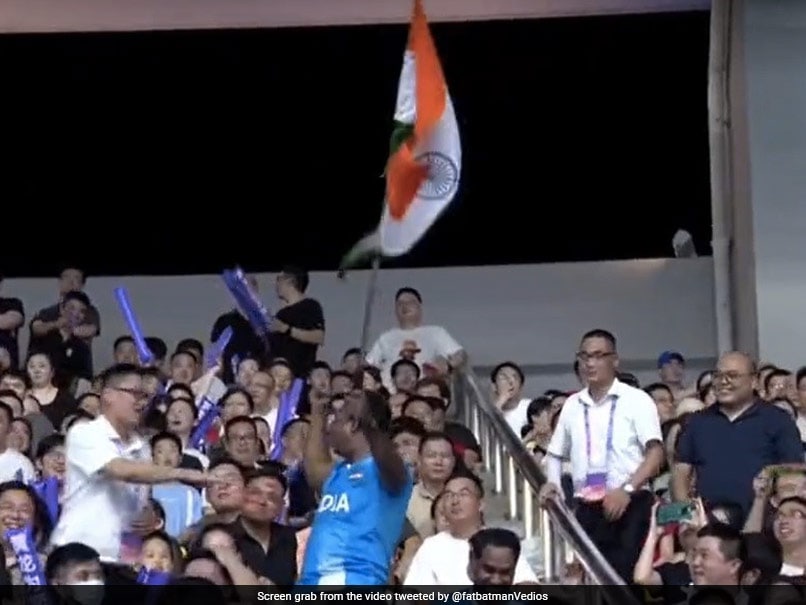Asian games 2023 - Watch: Fan Celebrating Indias Goal vs Hosts China At Asian Games Told To Sit Down. Then This Happens